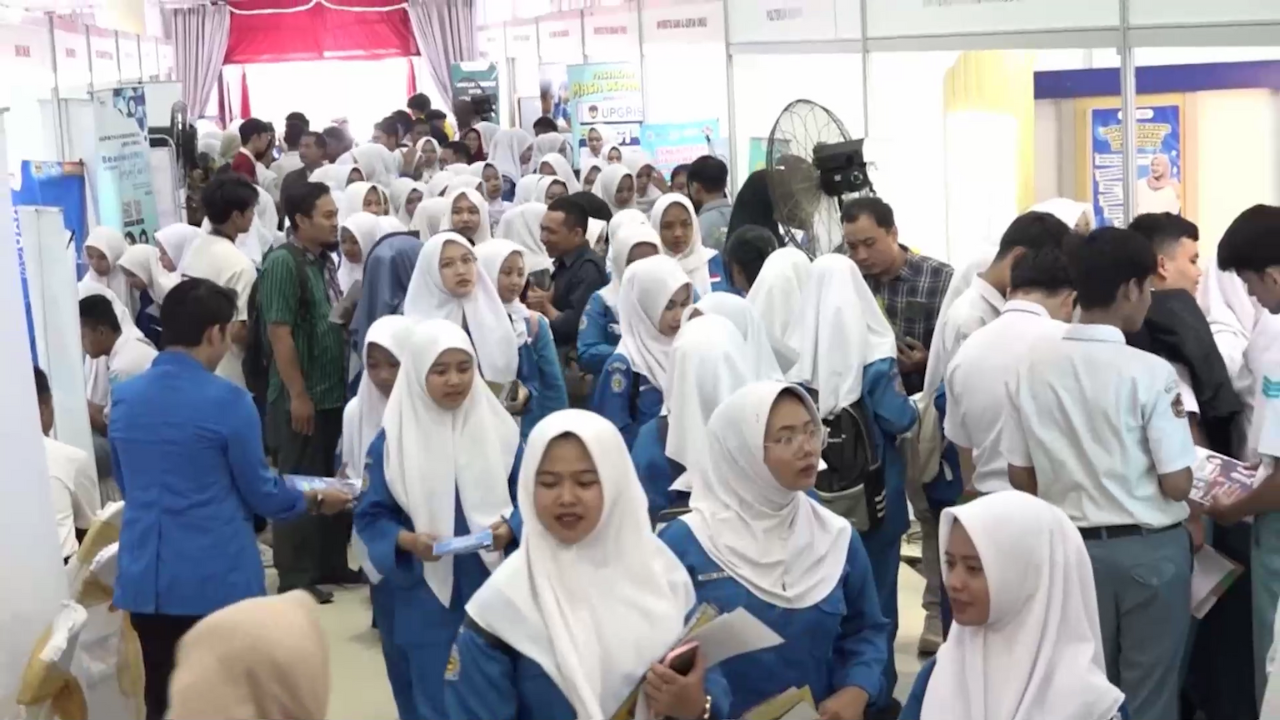 Expo Perguruan Tinggi dan Dunia Kerja MGBK Kudus Diserbu Ribuan Siswa