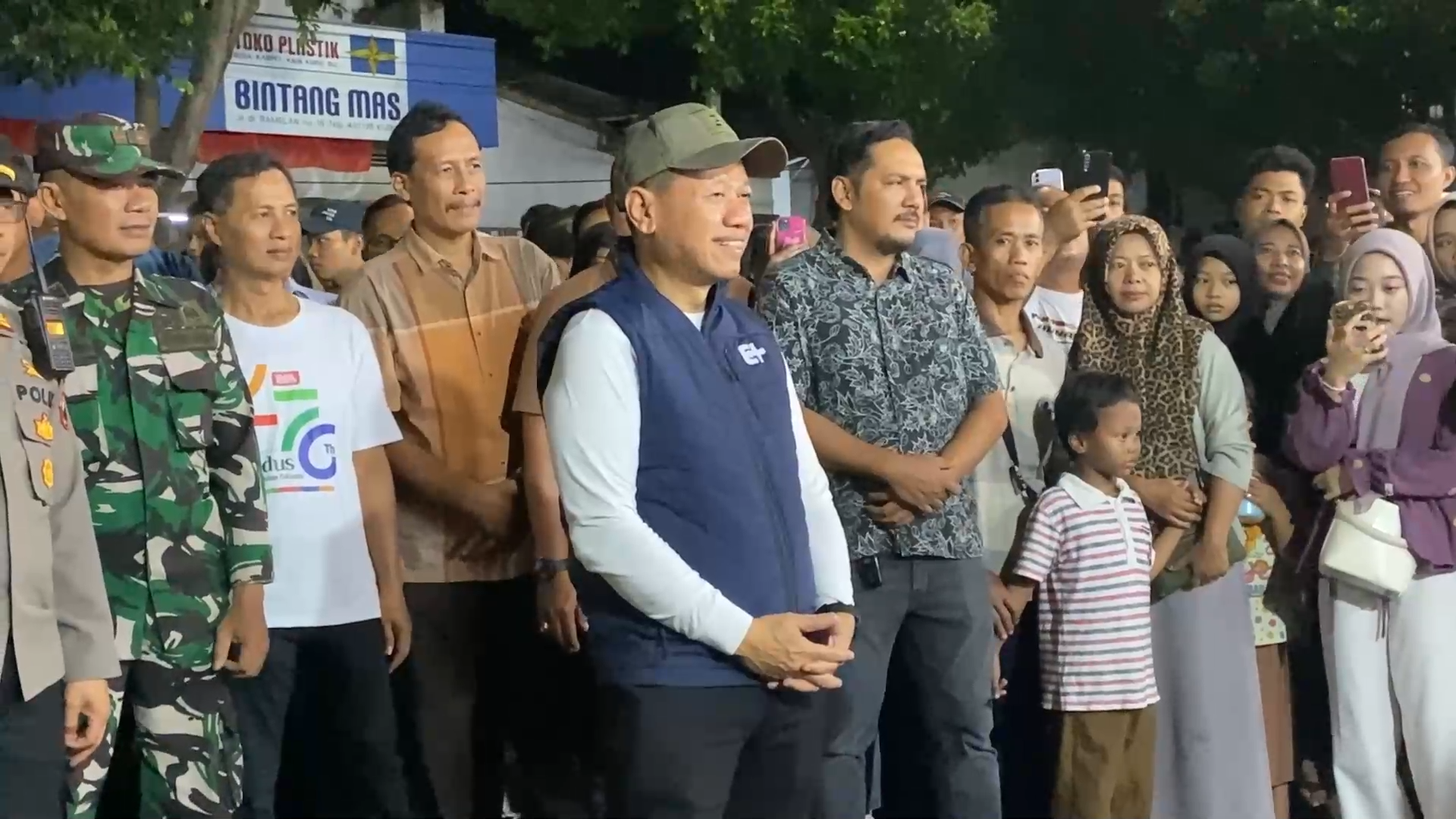 Car Free Night Perdana Di Kudus Ramai Pengunjung dan Dongkrak Penjualan UMKM