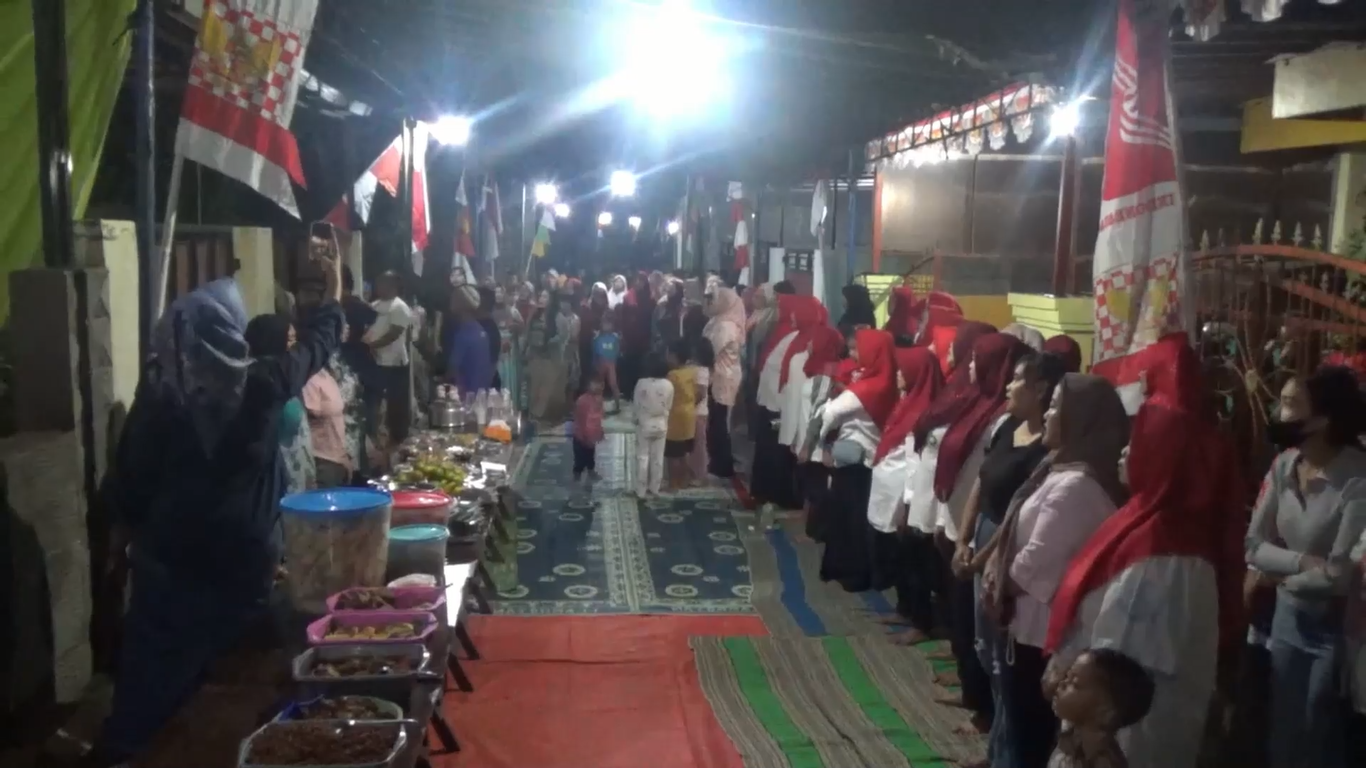 Malam Tirakatan Berlangsung Khidmat dan Meriah