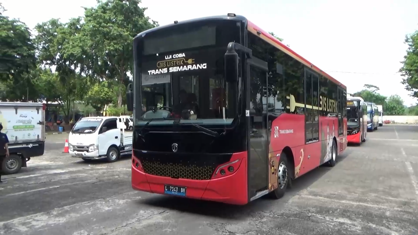 Dishub Kota Semarang Uji Coba BRT Listrik