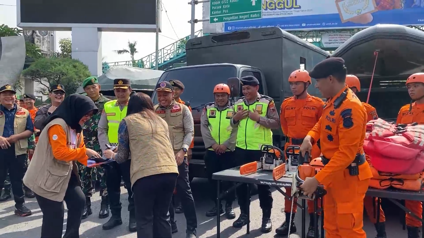 Bupati Kudus Pimpin Apel Kesiapsiagaan Bencana