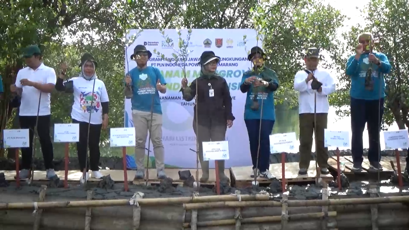 Revitalisasi Pesisir Tapak Tugurejo, PLN Indonesia Power Dukung Gerakan Mageri Segoro