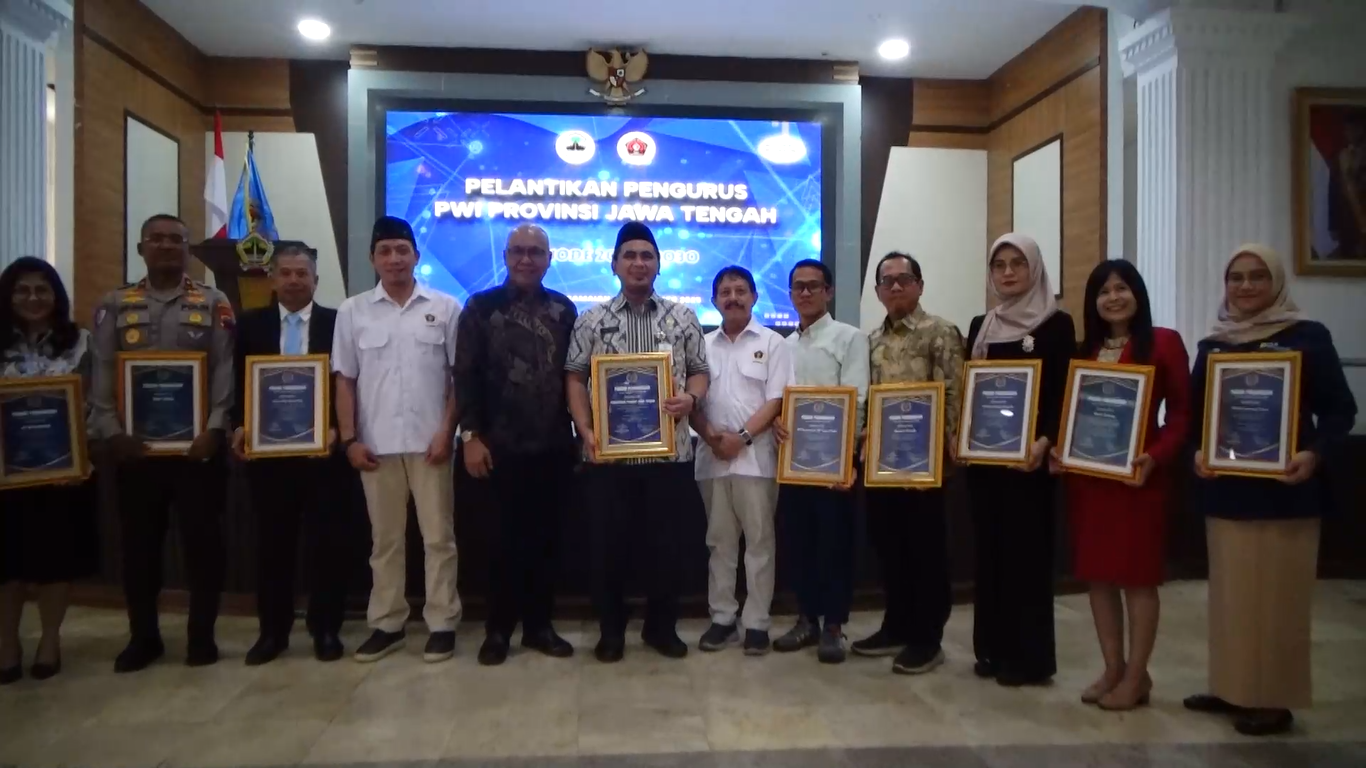 PWI Jateng Resmi Dilantik, Penguatan Kapasitas Wartawan Jadi Prioritas