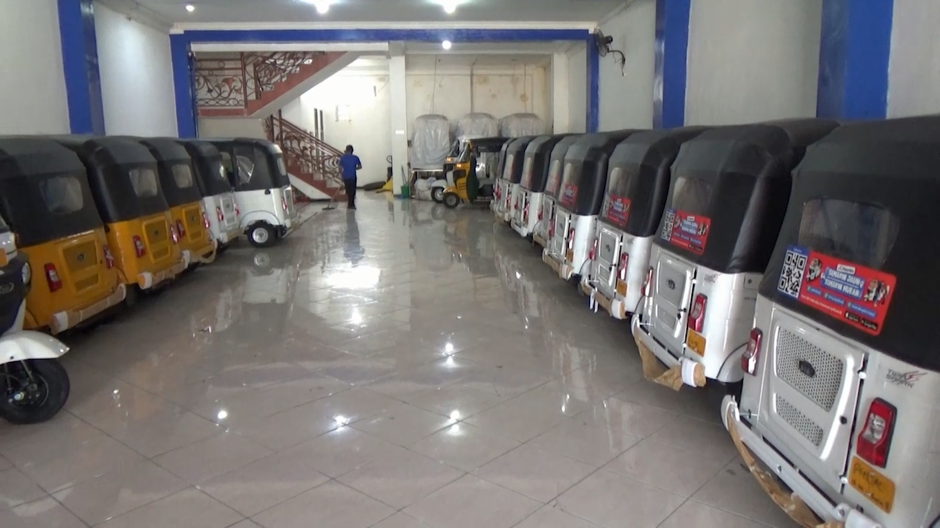 Max Auto Tegaskan Maxride Berizin Resmi