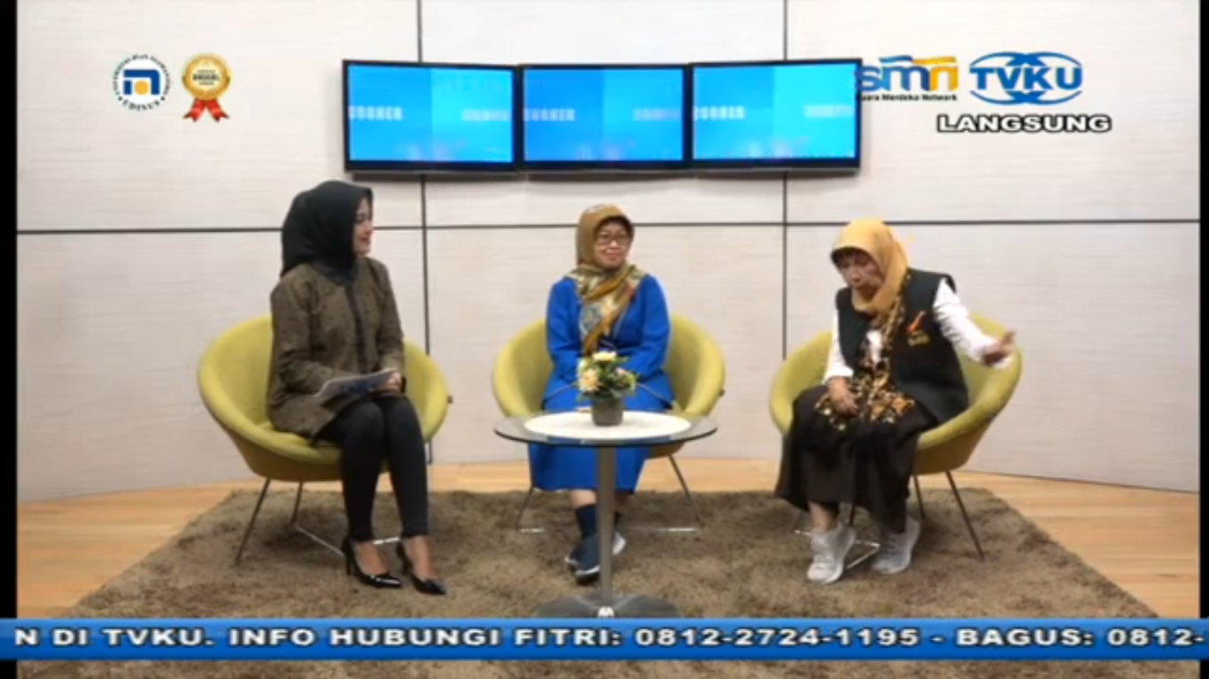 CAMPUS CORNER - BANTU LSP BATIK, FT UDINUS CIPTAKAN PORTABLE TRACING TABLE