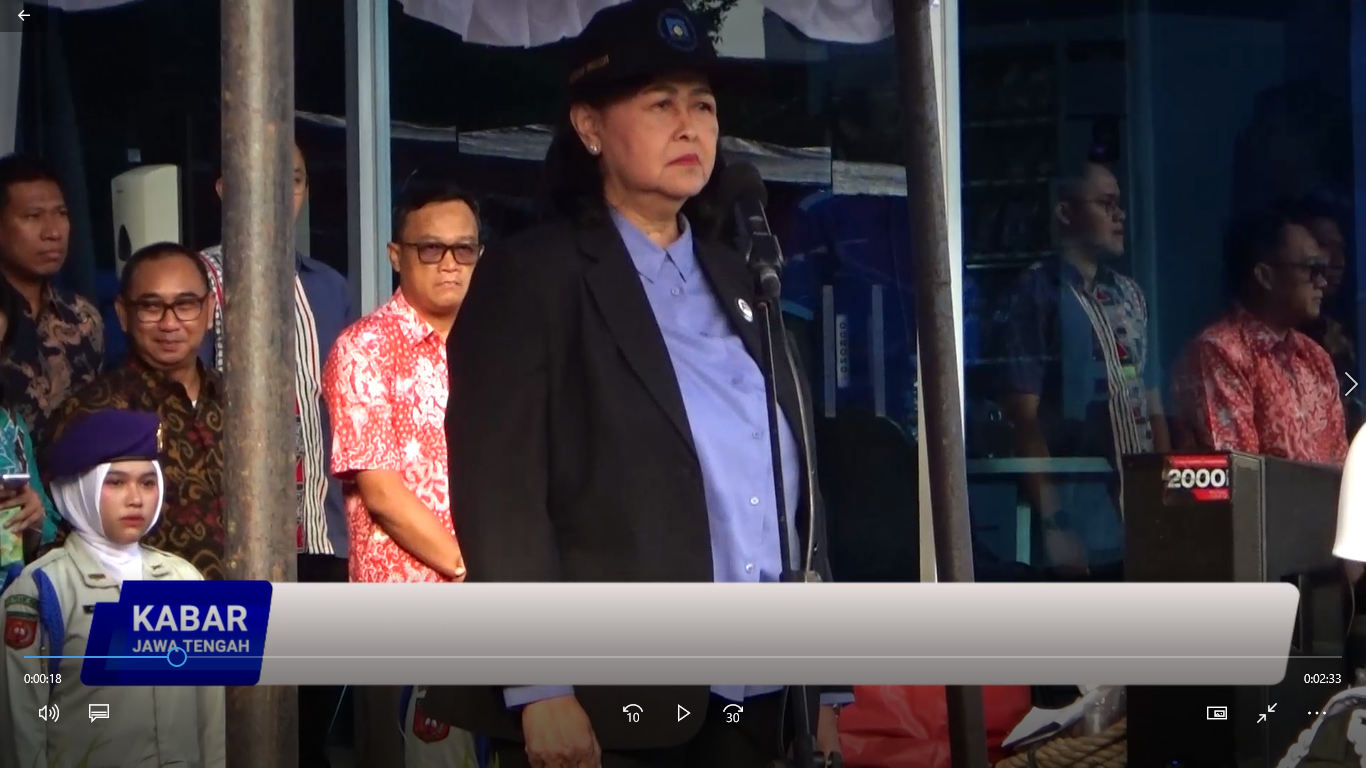 Udinus Gelar Upacara HUT ke 80 RI, Diikuti 80 Ormawa 