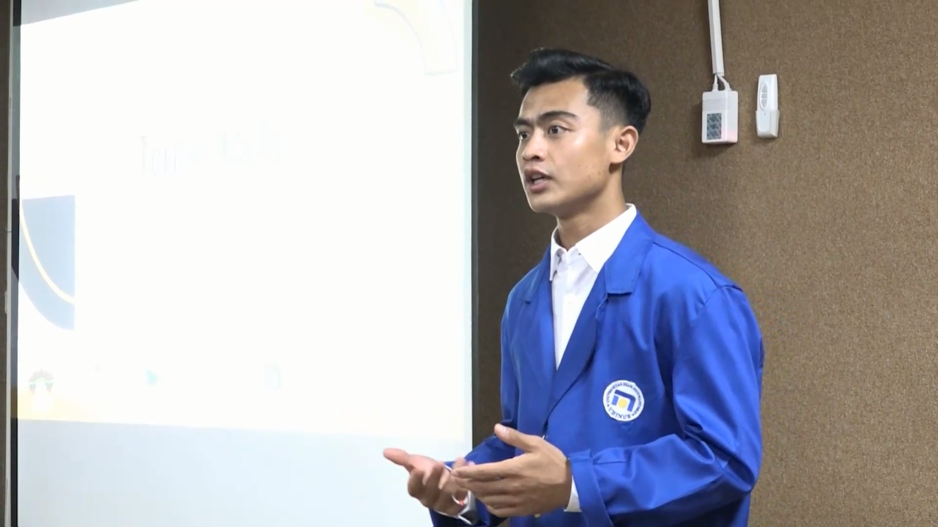 Pratama Arhan Jalani Sidang Pengajuan Proposal Skripsi